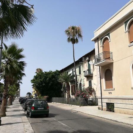 רג'יו די קאלאבריה Guest House B&B Via Marina מראה חיצוני תמונה