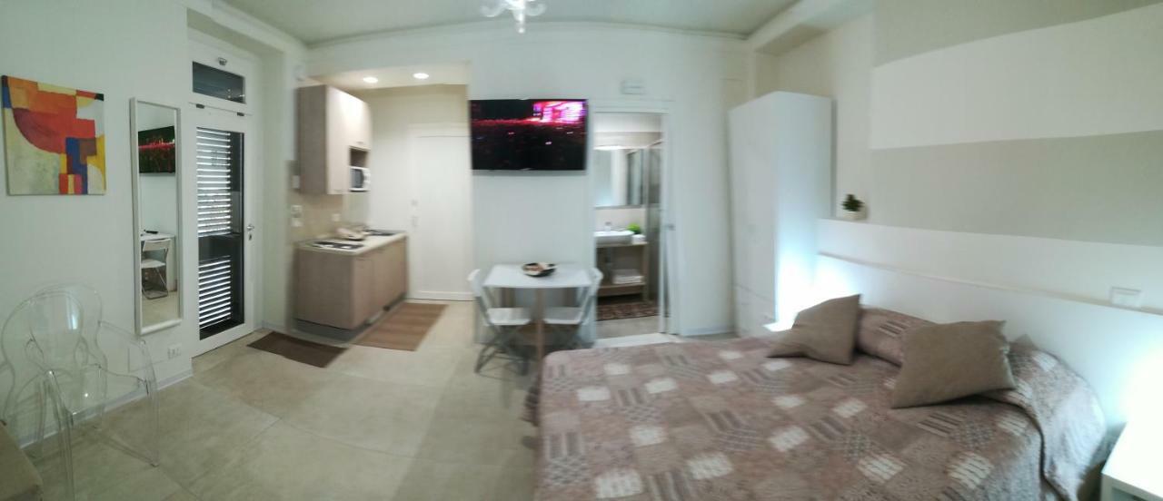 רג'יו די קאלאבריה Guest House B&B Via Marina מראה חיצוני תמונה